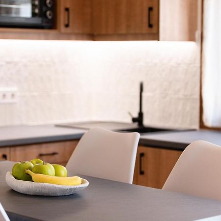 Lilys Apartments Resmo Dış mekan fotoğraf