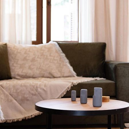 Lilys Apartments Resmo Dış mekan fotoğraf