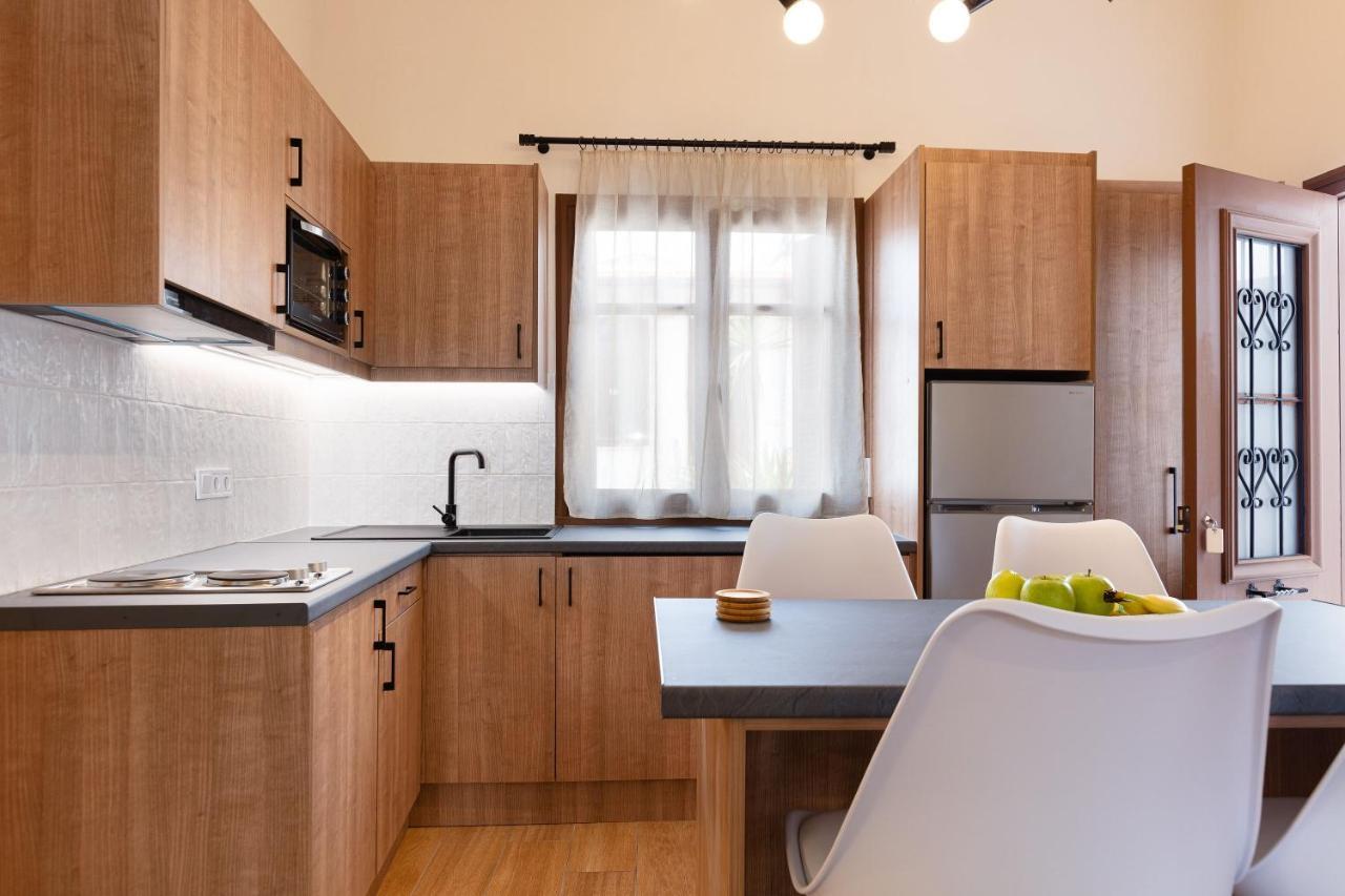 Lilys Apartments Resmo Dış mekan fotoğraf